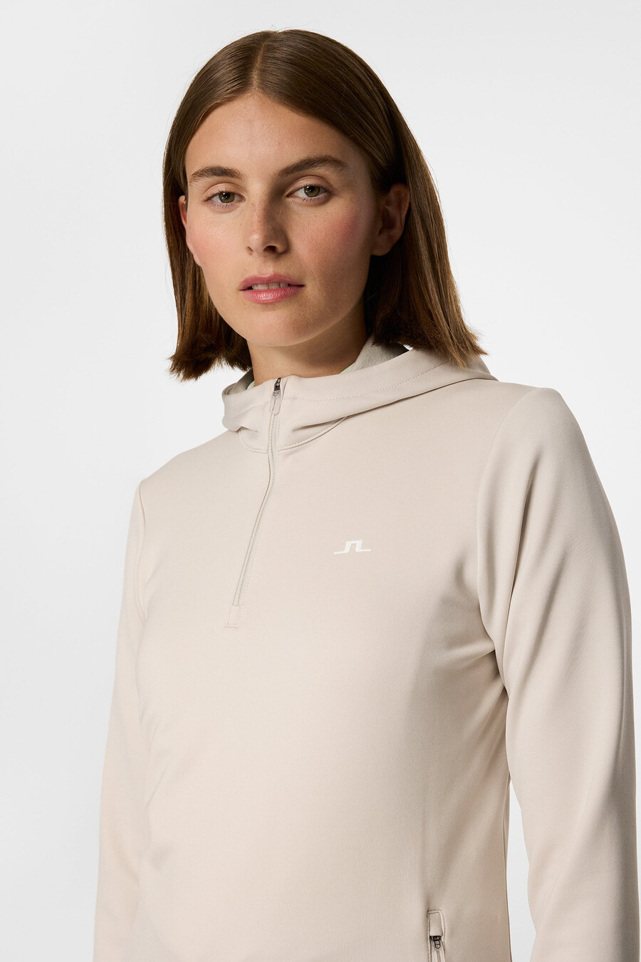 aerialle-vetoketjullinen huppu