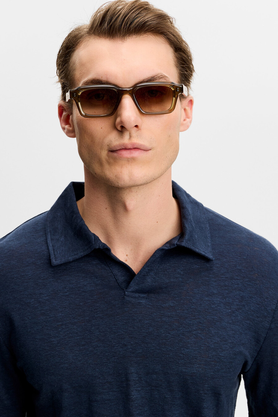 roy linen poolopaita
